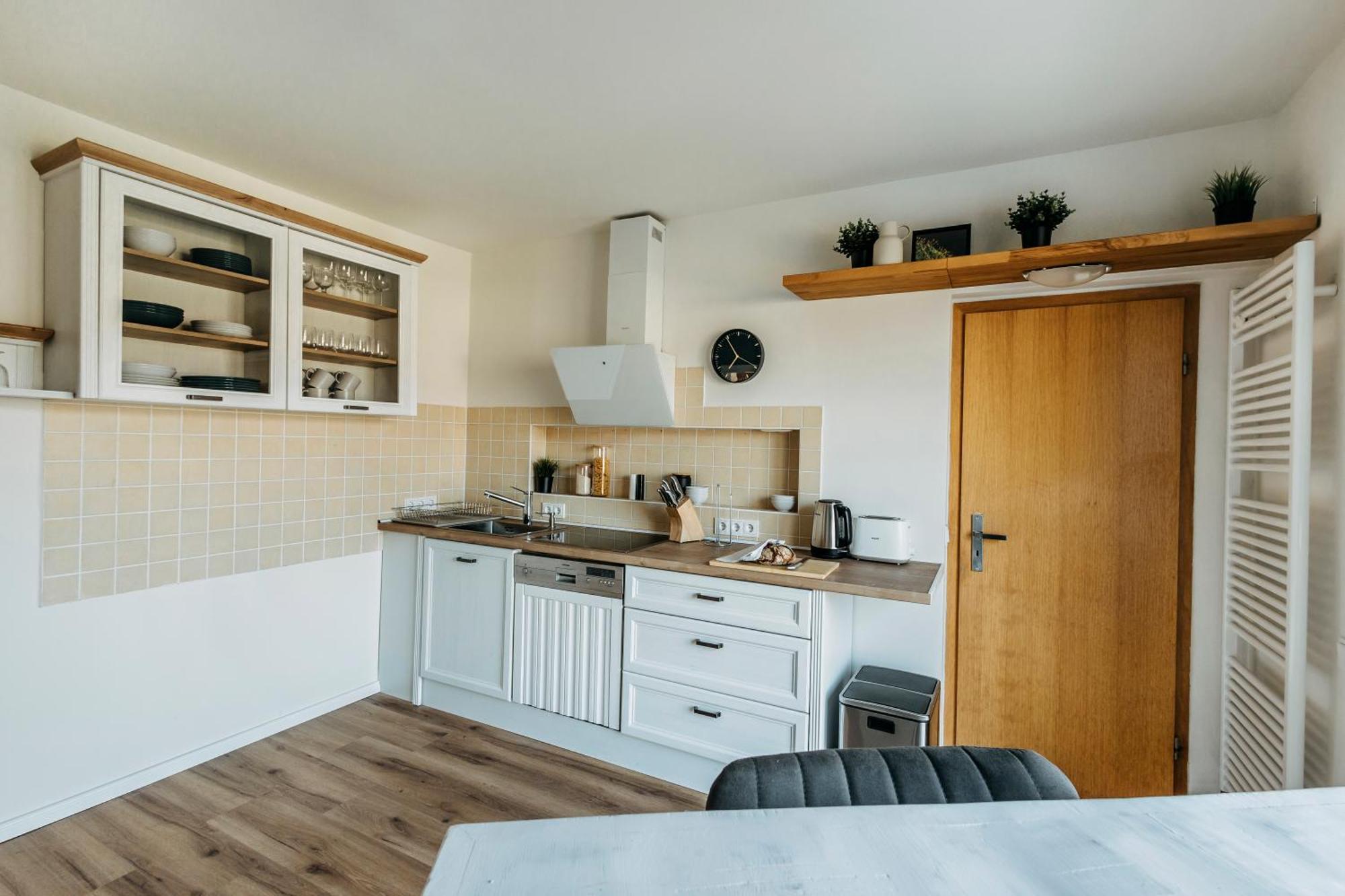 Traumwohnung Mit Sauna, Whirlpool & Wunderschoener Aussicht Plettenberg Exteriör bild
